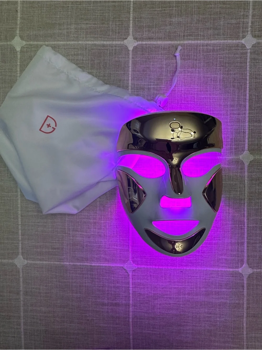 Dr Dennis Gross DRx SpectraLite FaceWare Pro 3-Minute LED Mask - Picture 5 of 6